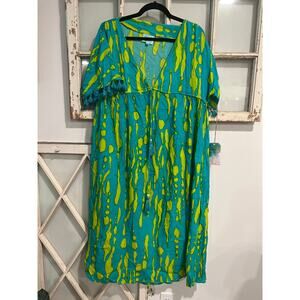 NWT True Destinations size small oversized beach coverup